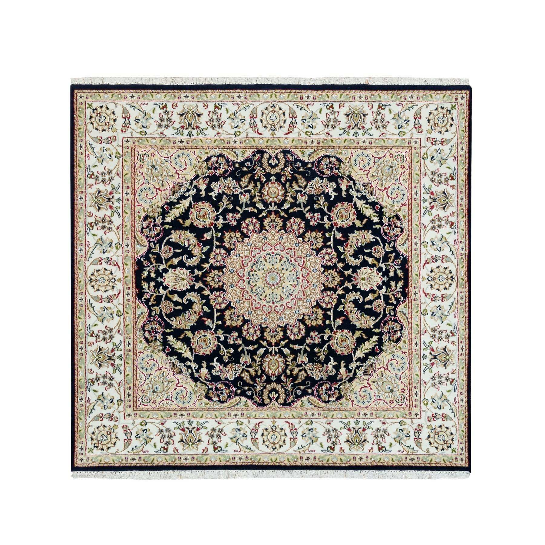 Traditional Rugs LUV810621